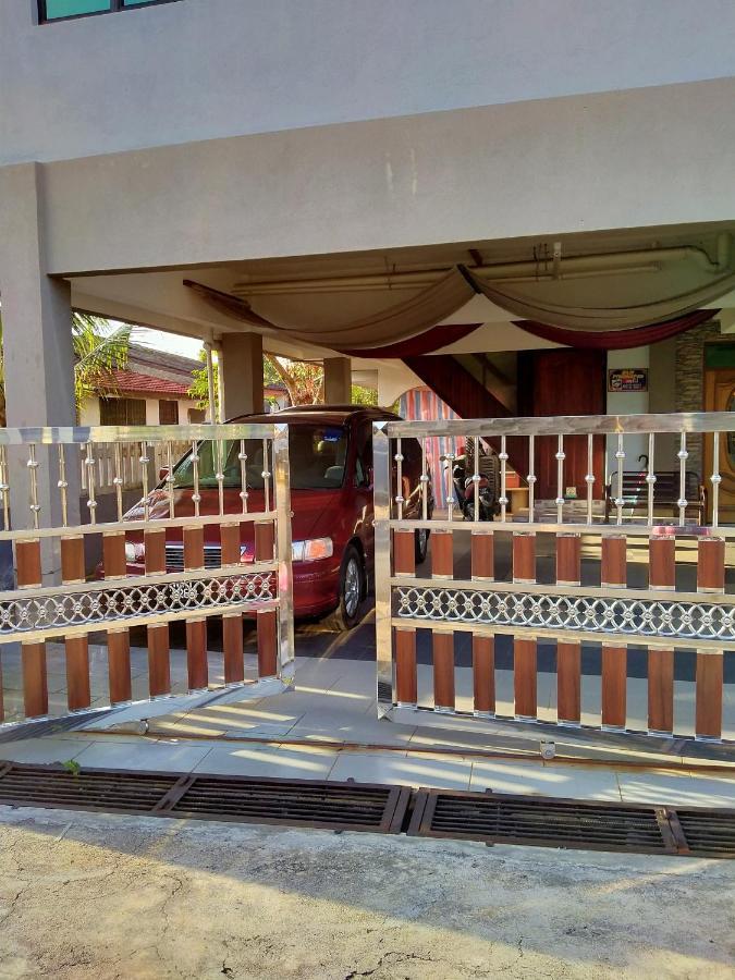 Penginapan Mycj - Roomstay Kuala Terengganu Zewnętrze zdjęcie