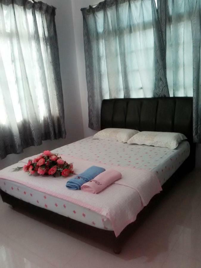 Penginapan Mycj - Roomstay Kuala Terengganu Zewnętrze zdjęcie