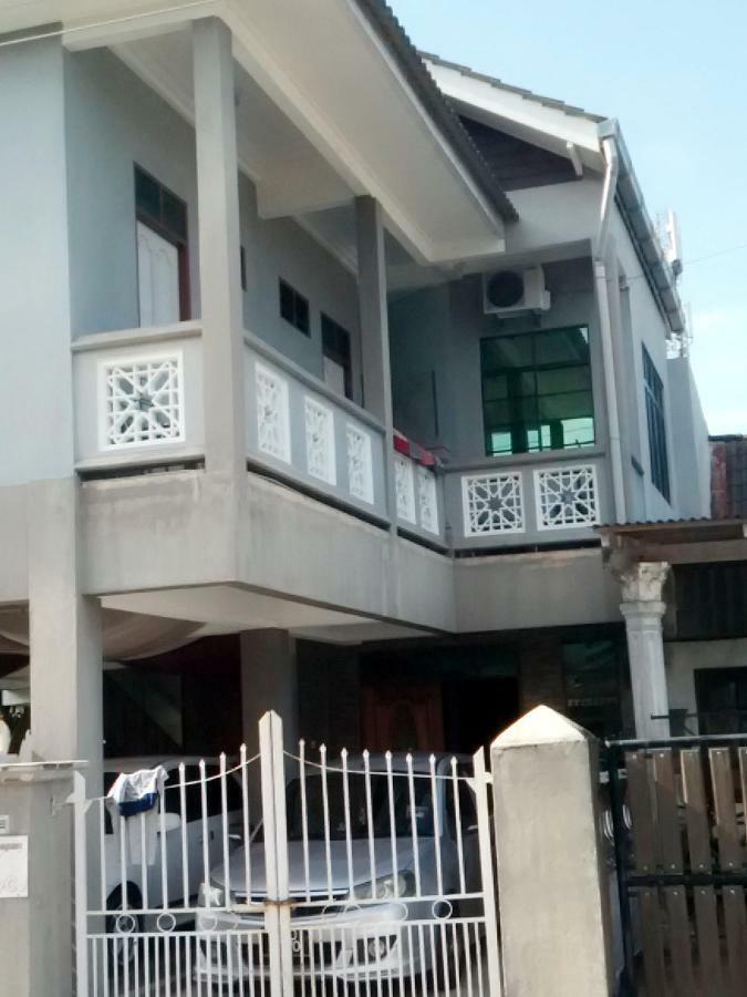 Penginapan Mycj - Roomstay Kuala Terengganu Zewnętrze zdjęcie